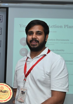 Shri Vishal Tiwari